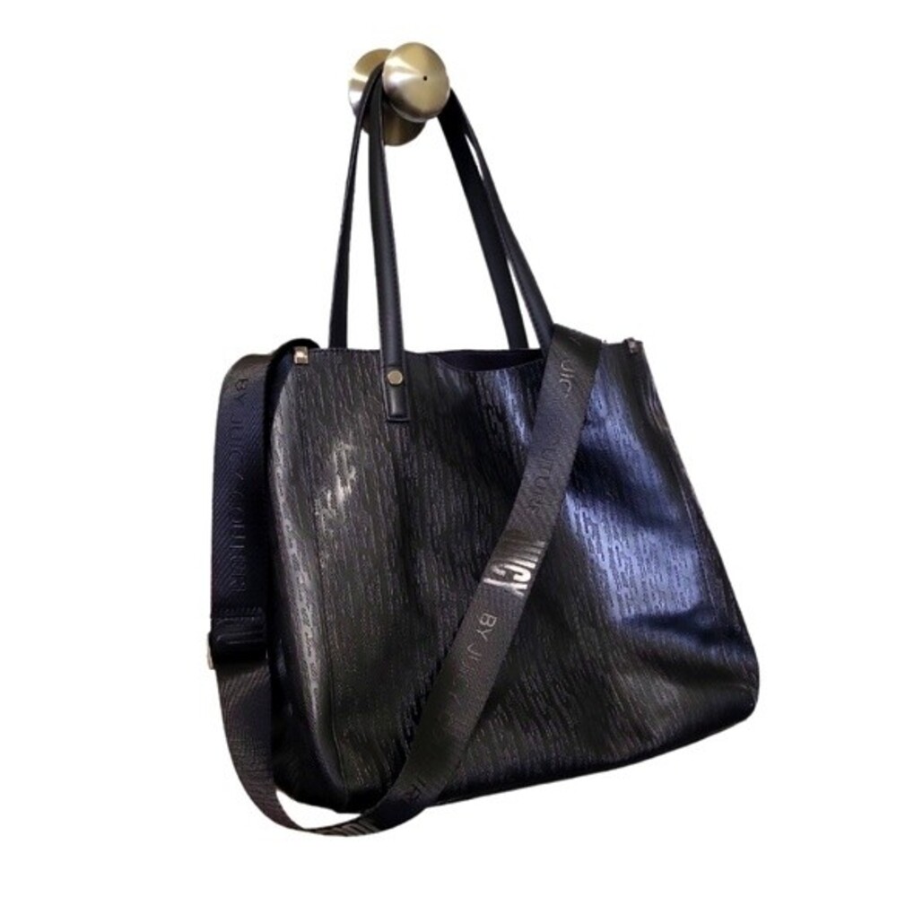 EUC Juicy Couture women's large adjustable tote shoulder/crossbody bag, black